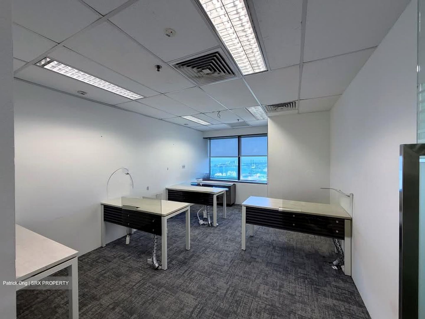 Oue Downtown (D1), Office #547800451